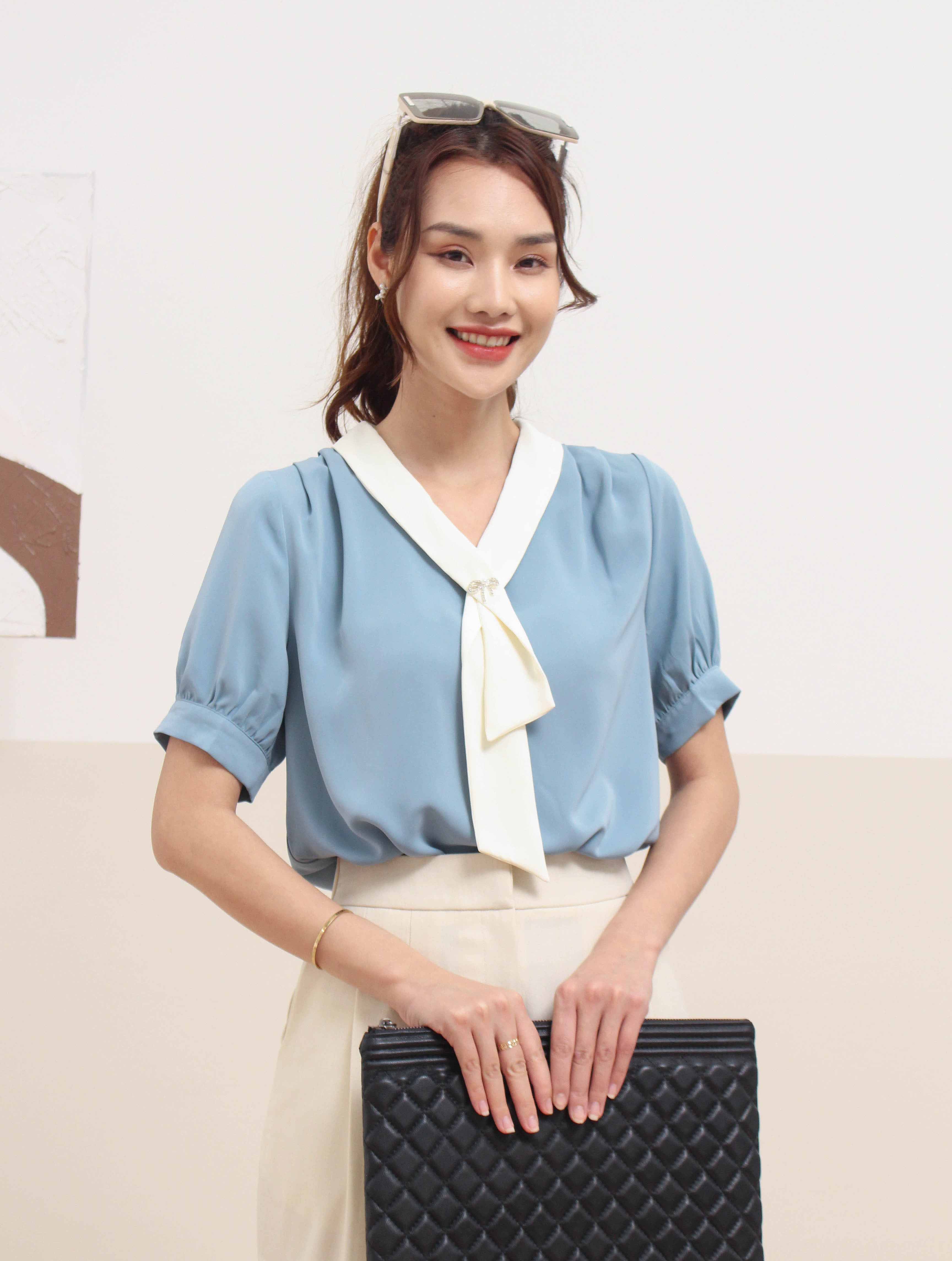 Áo Kiểu Nữ Xếp Ly Vai Cổ Phối Màu 231Ahu12
