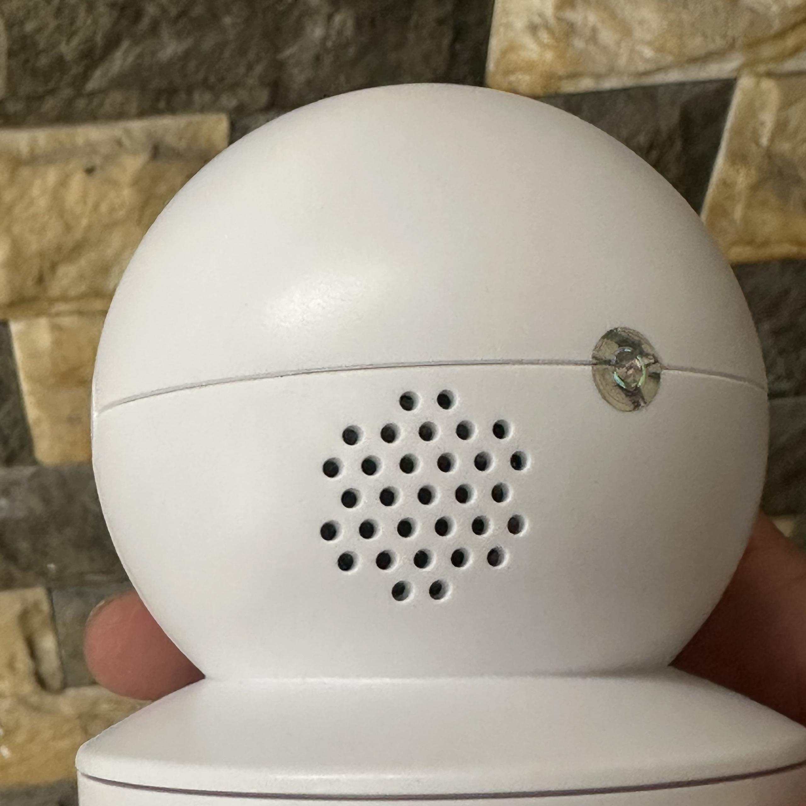 Camera YOOSEE 2 Mắt 6M (Mẫu Mới) Xoay 360 Độ- Xem 2 Vị Trí Khác Nhau Trên 1 Camera- Đàm Thoại 2 Chiều- Báo Động Chống Trộm- Ban Đêm Có Màu- Wifi Không Dây Trong Nhà