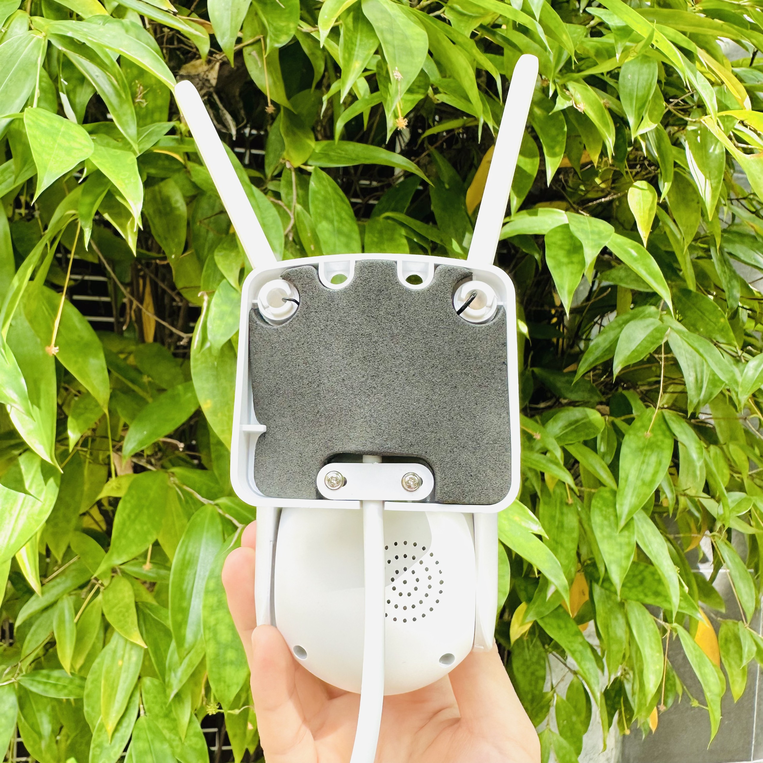 Camera YOOSEE PTZ 5M Mini (Nhỏ nhất)  Xoay 360 Độ- Đàm Thoại 2 Chiều- Báo Động Chống Trộm- Ban Đêm Có Màu- Wifi Không Dây Ngoài Trời