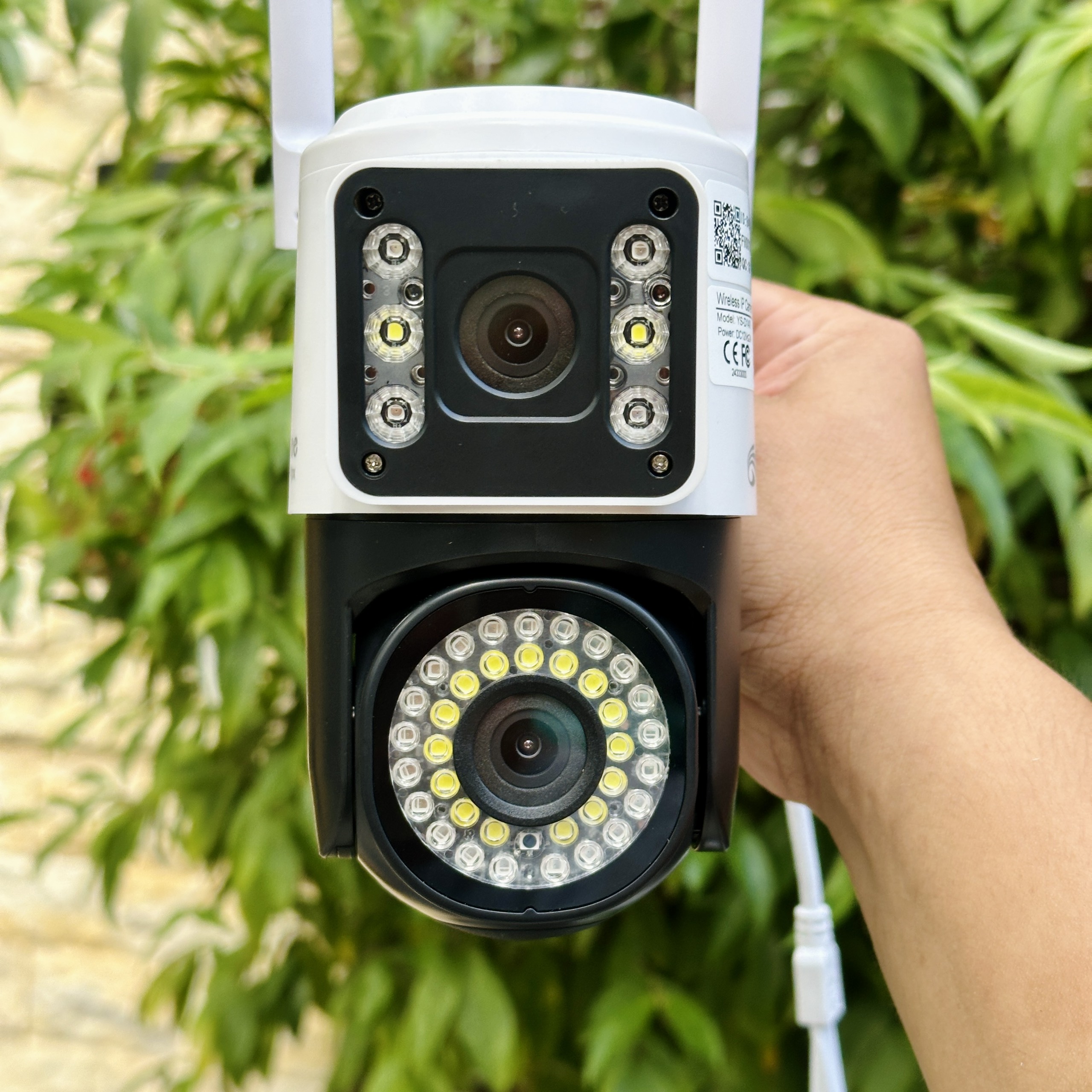 Camera YOOSEE PTZ 2 Mắt Pro 15.0M Q42 Xoay 360 Độ- Xem 2 Vị Trí Khác Nhau Trên 1 Camera- Đàm Thoại 2 Chiều- Báo Động Chống Trộm- Ban Đêm Có Màu- Wifi Không Dây Ngoài Trời
