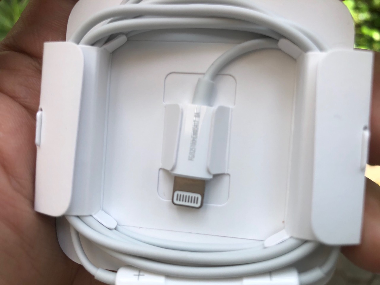 [SE285]Tai Nghe Iphone 7 bóc máy zin chính hãng