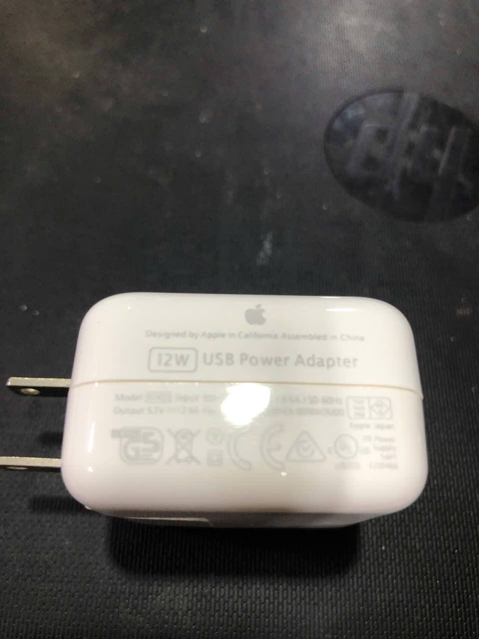 [SE22]củ IPAD 12W zin FOXCON nội địa