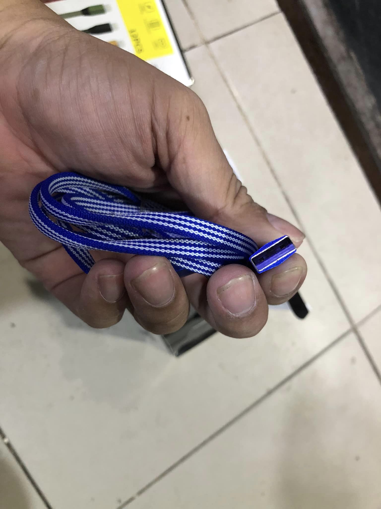 [SE11] Cáp sạc dù iphone nhiều màu 25k/ sợi