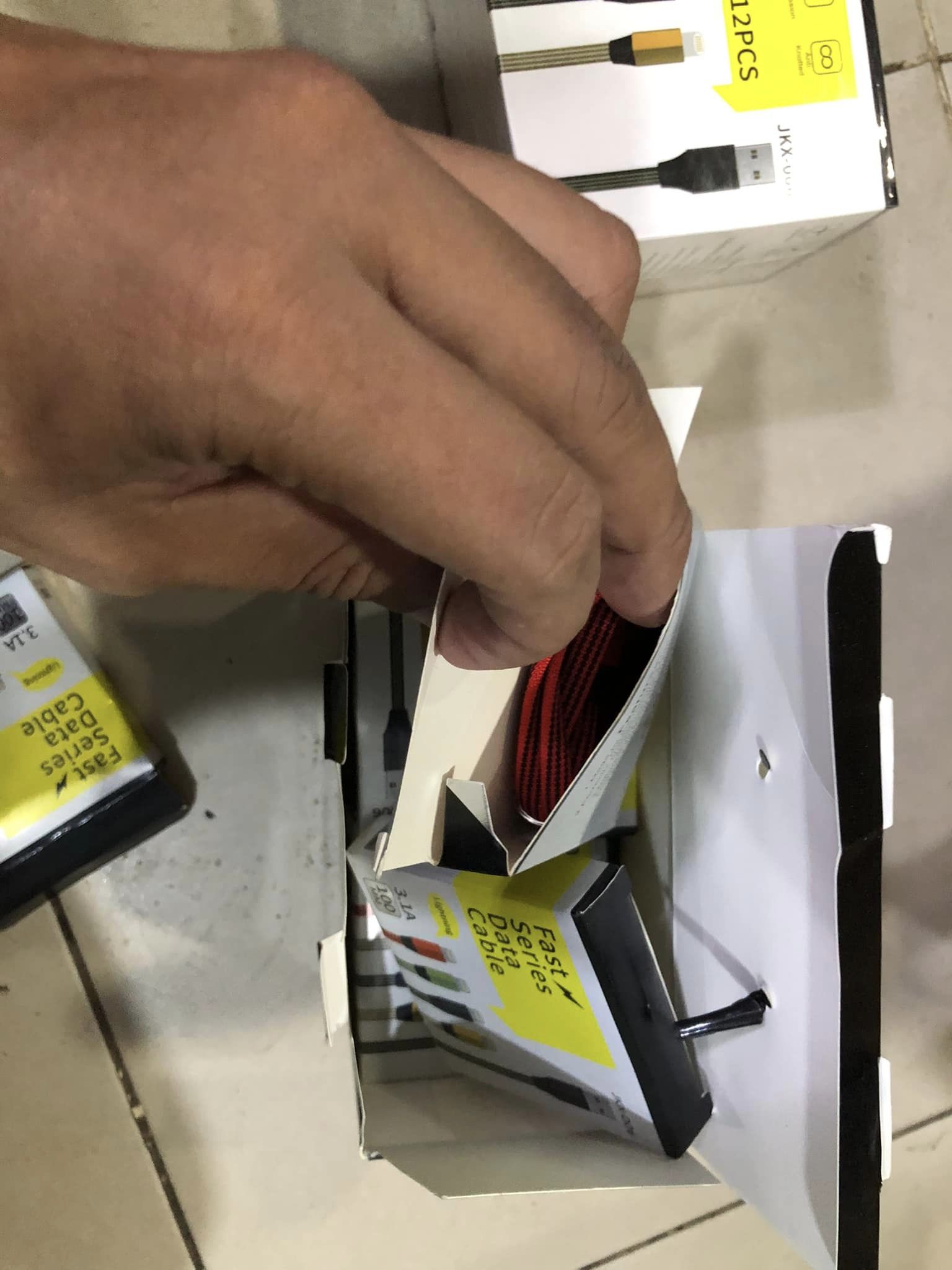 [SE11] Cáp sạc dù iphone nhiều màu 25k/ sợi
