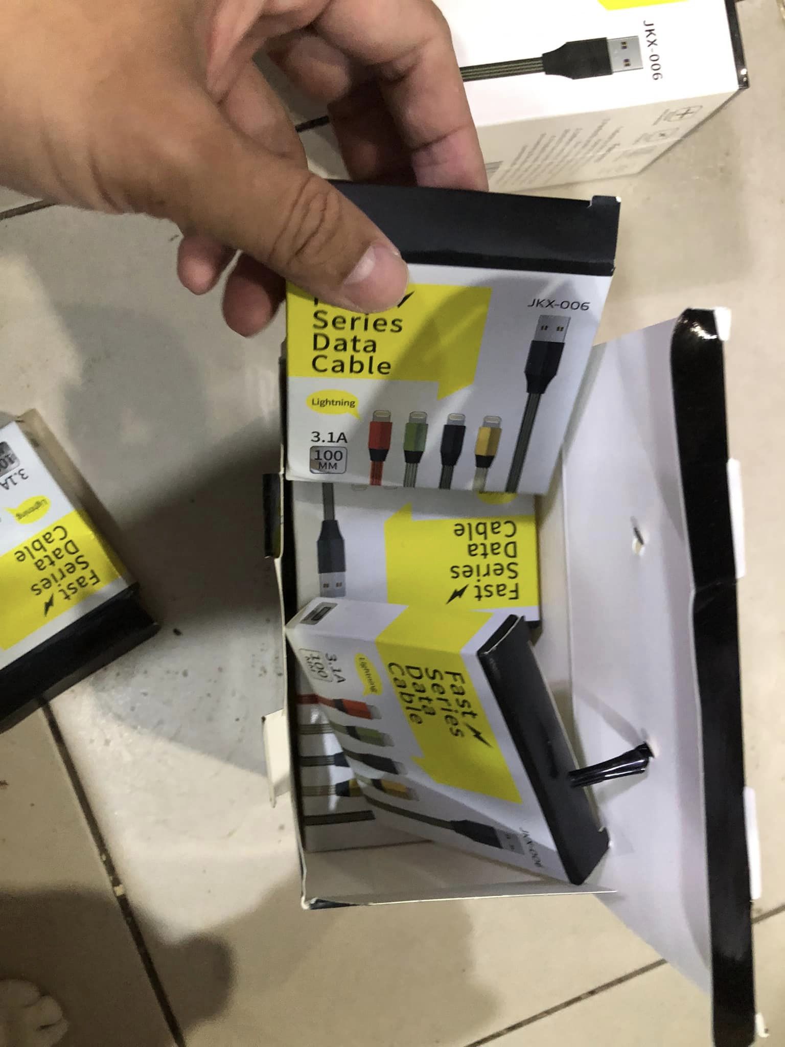 [SE11] Cáp sạc dù iphone nhiều màu 25k/ sợi