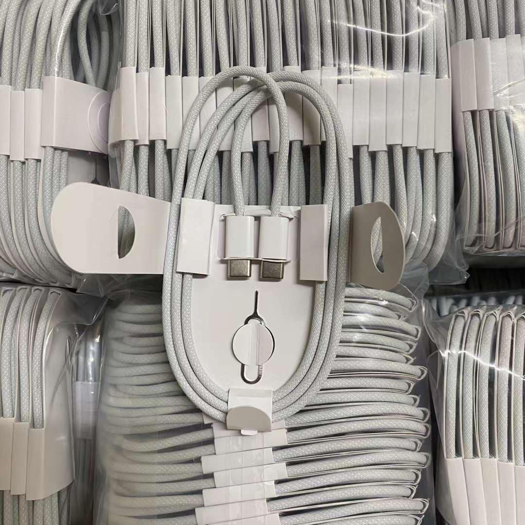 [SE25]Cáp iPhone 16 Type C to Type C chuẩn 60w