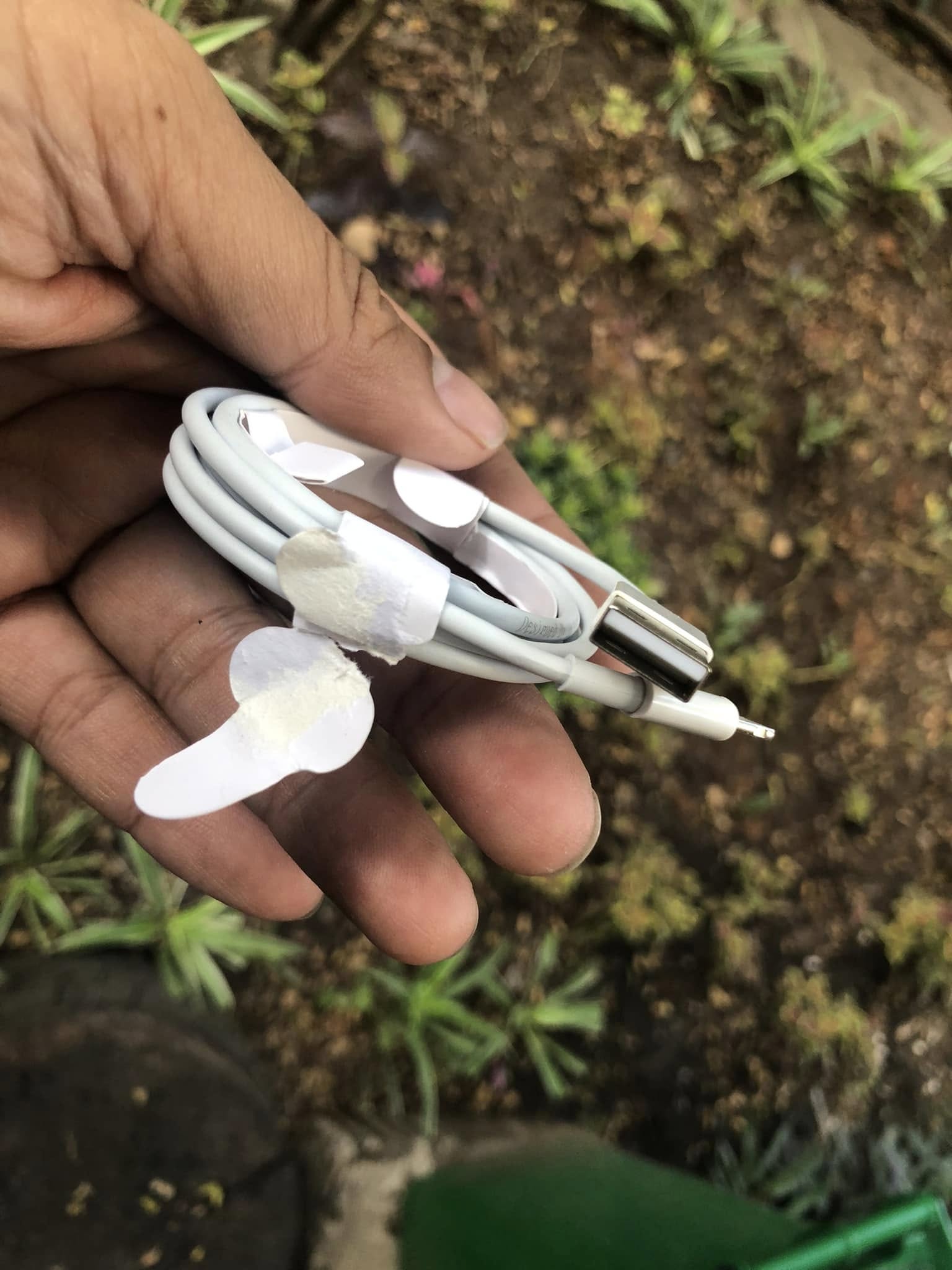 [SE8] Cáp sạc iphone đang lưới kẽm