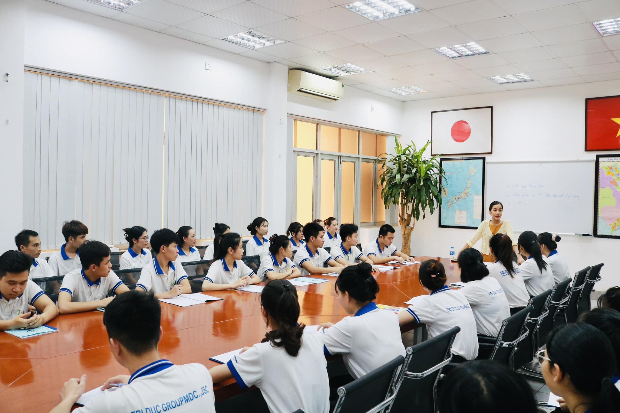 GIÁO DỤC ĐỊNH HƯỚNG