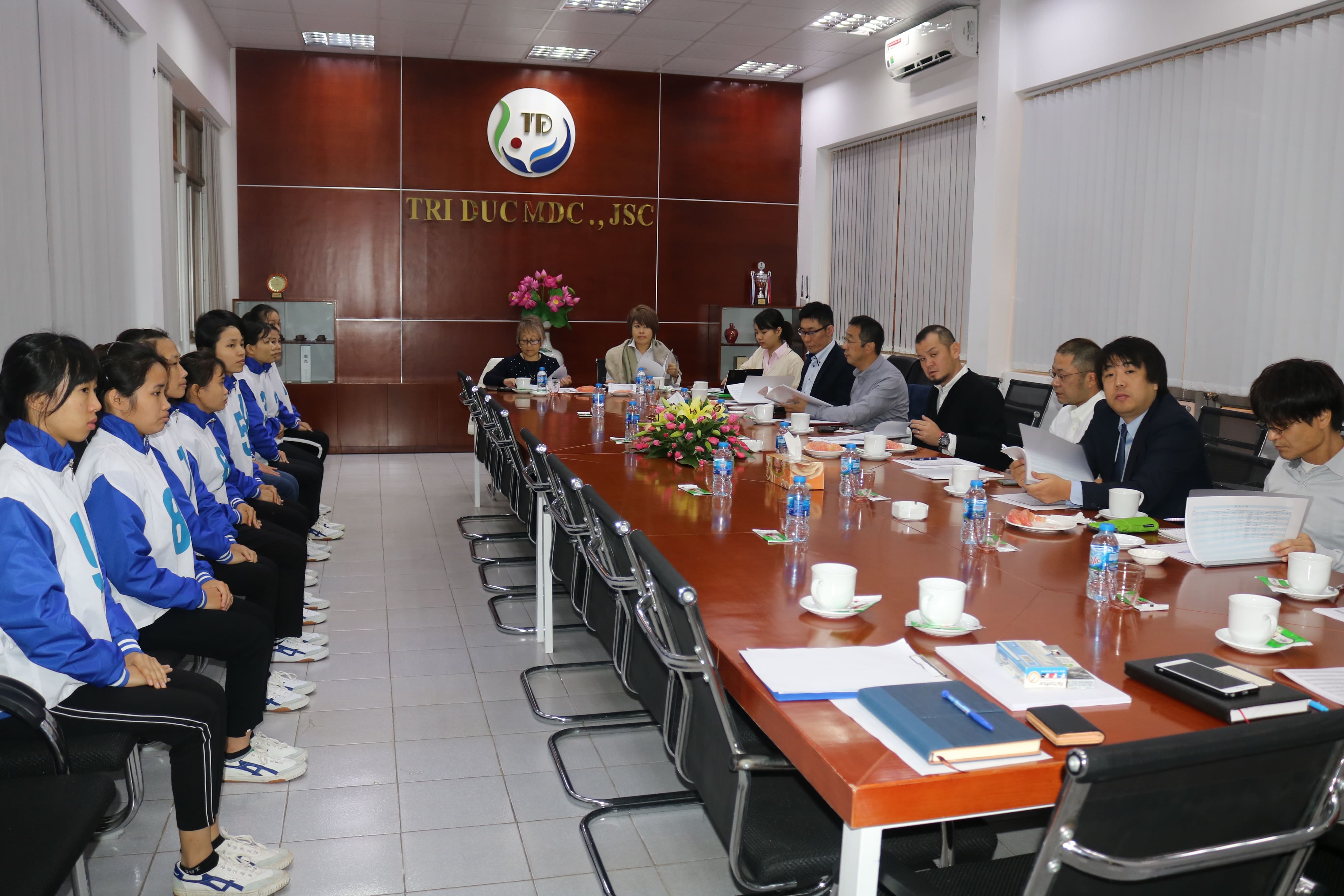 NB - TUYỂN DỤNG 28/12/2023