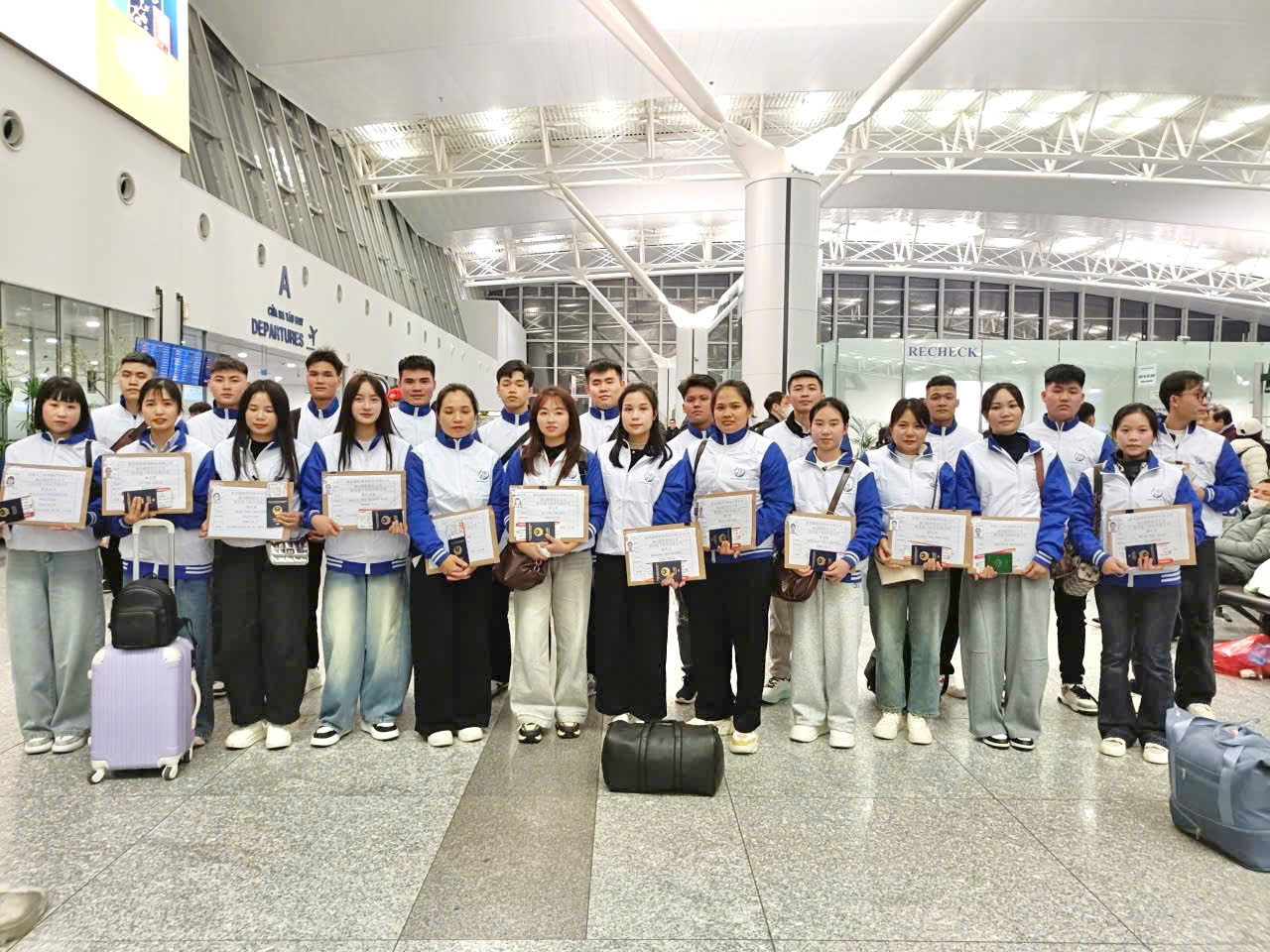 XUẤT CẢNH NGÀY 12/05/2026