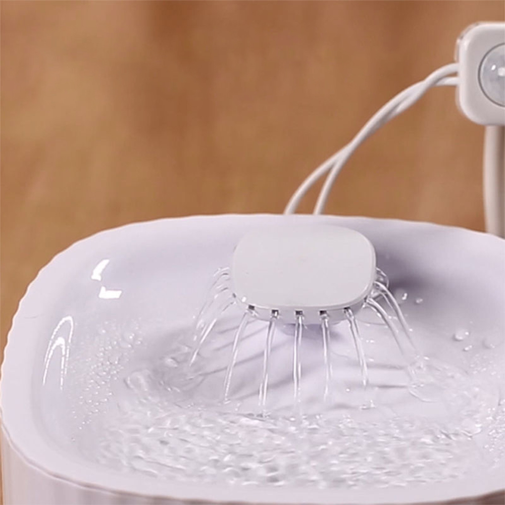 Bình Nước Cho Chó Mèo - Máy Lọc Nước Dành Cho Chó Mèo