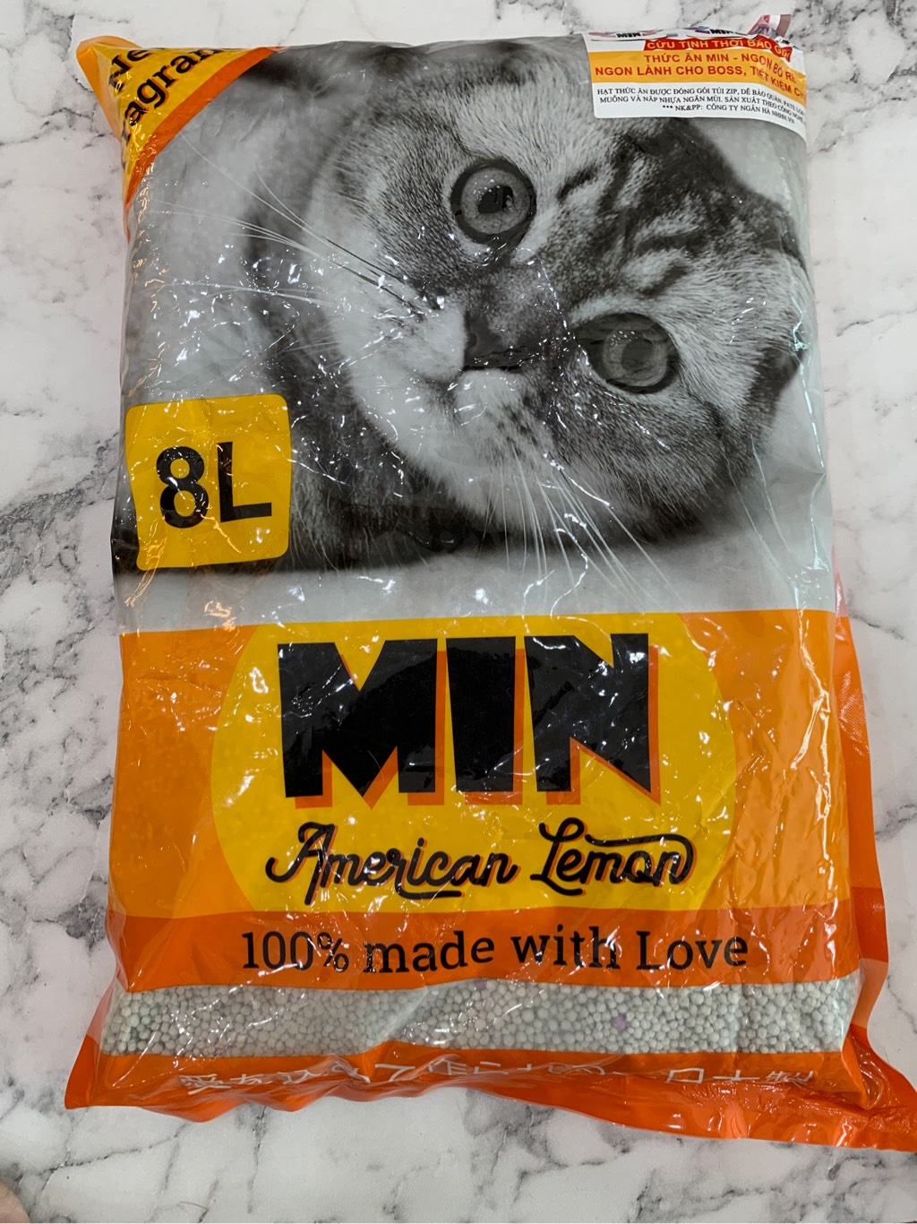 CÁT MIN (8L) Cát Vệ Sinh Cho Mèo Làm Từ Đất Sét - Thấm Hút Tốt, Vón Cục Tốt, Mùi Thơm, Ít Bụi