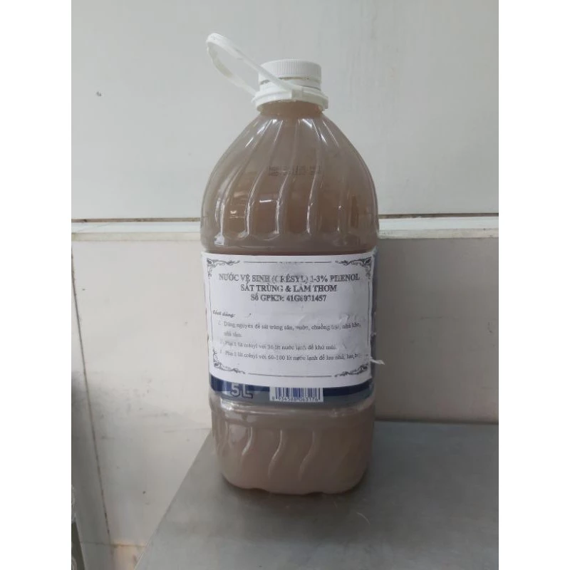 Cresyl - Dung dịch khử mùi phân, nước tiểu cho chó mèo, nước sát khuẩn