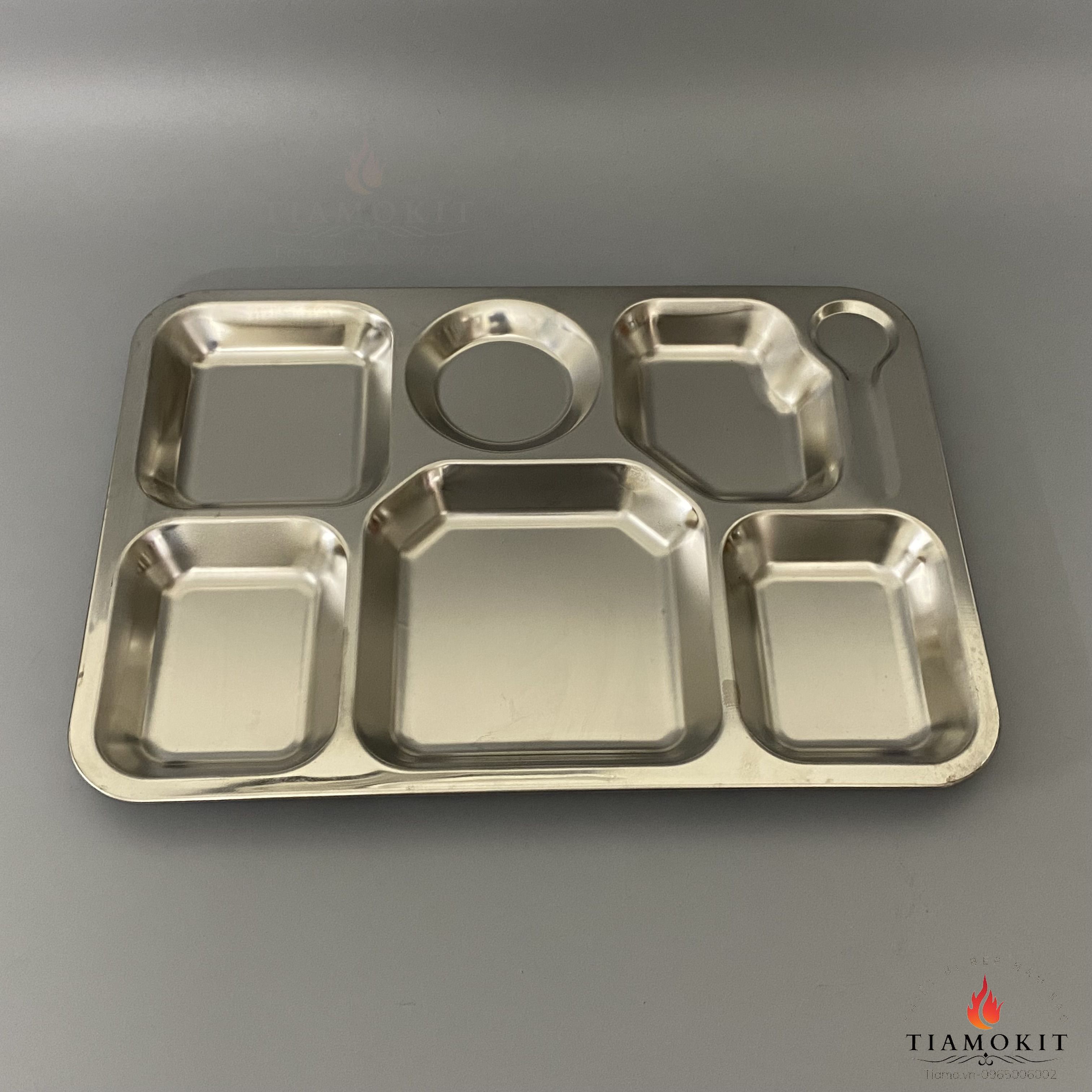 Khay inox 7 ngăn thìa