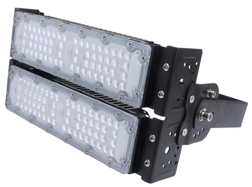Đèn pha led