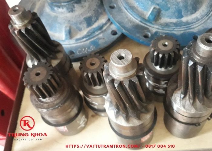 Trục đầu vào vít tải