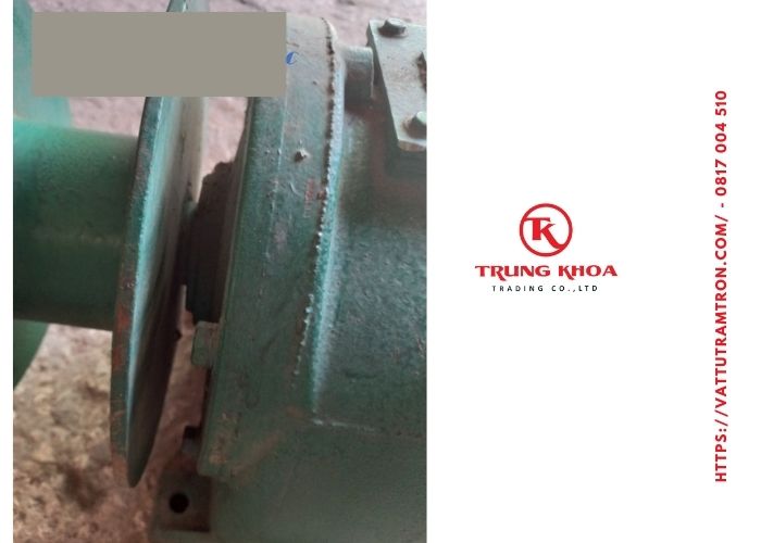 Động cơ gầu kíp trạm trộm JS 