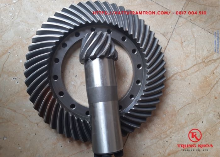 Bánh răng côn xoắn hộp giảm tốc cối trộn bê tông 120m3/h 3