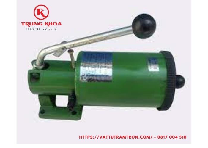 Bơm mỡ áp lực bằng tay