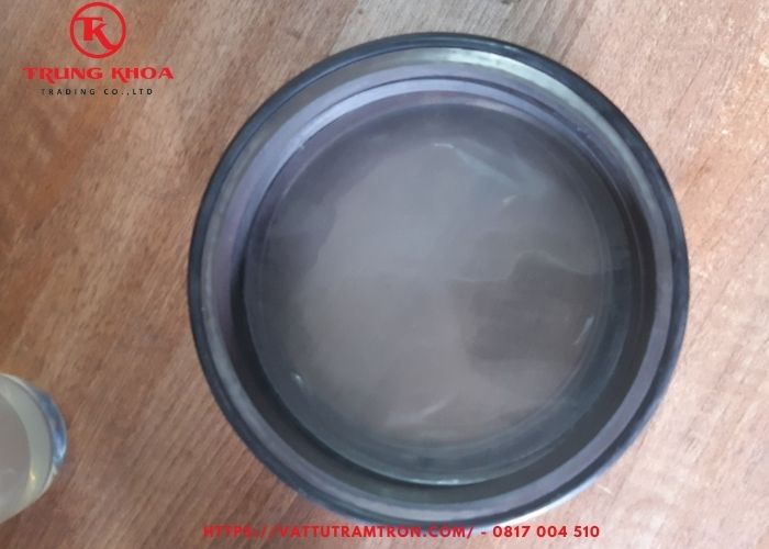 Mặt chà cho bộ làm kín cối trộn bê tông