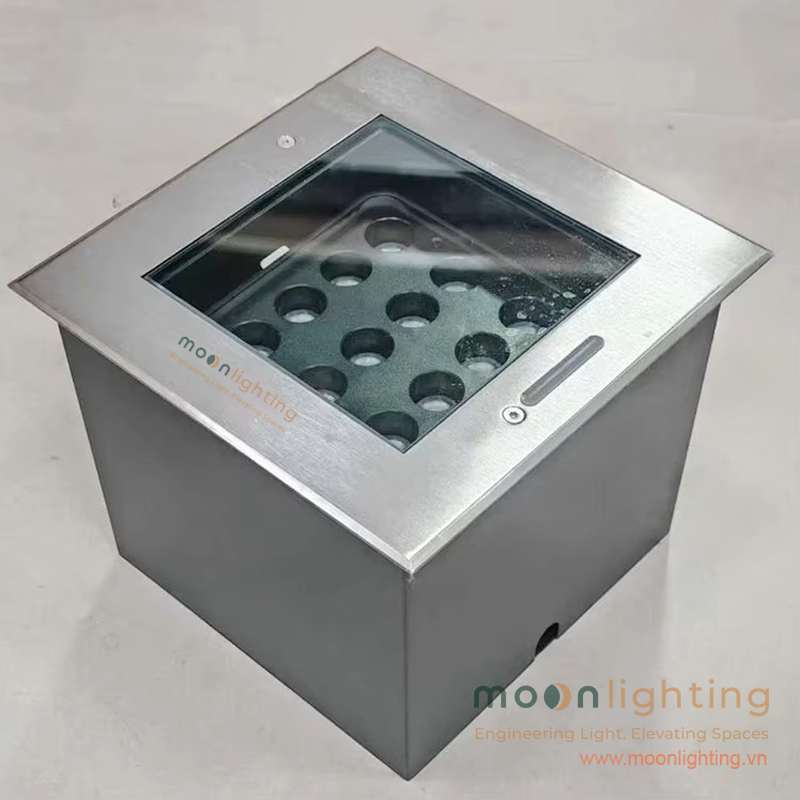 Hình ảnh thực tế đèn âm đất điều chỉnh góc chiếu mặt vuông MG-304F-160 công suất 13W Moon Lighting