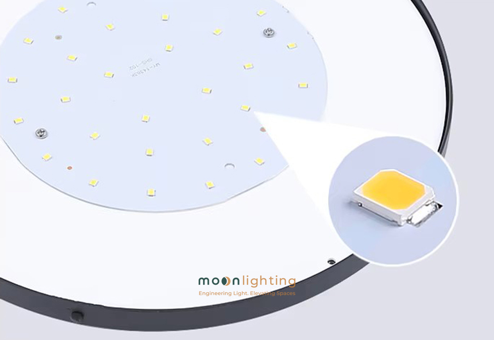 Cận cảnh bảng mạch chip LED SMD hiệu suất cao quang thông 100 lm/W của đèn trụ năng lượng mặt trời MG-SL1612 Moon Lighting