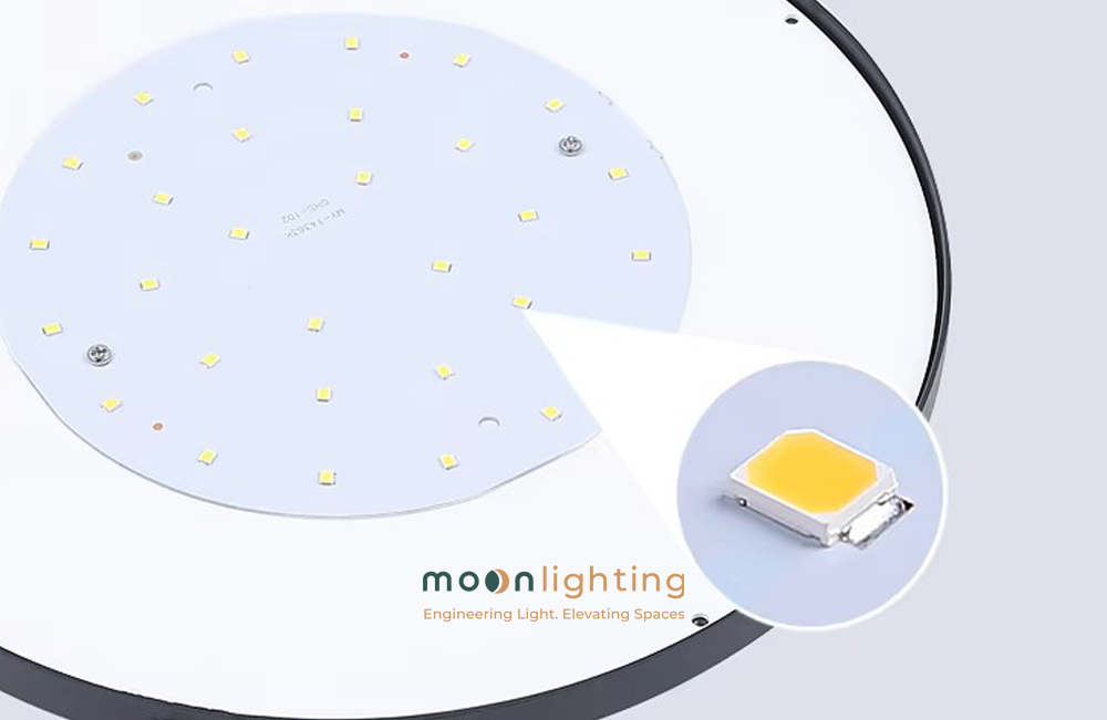 Cận cảnh bảng mạch chip LED San An 2835 chất lượng cao quang thông 100 lm/W của đèn trụ năng lượng mặt trời MG-SL1611 Moon Lighting