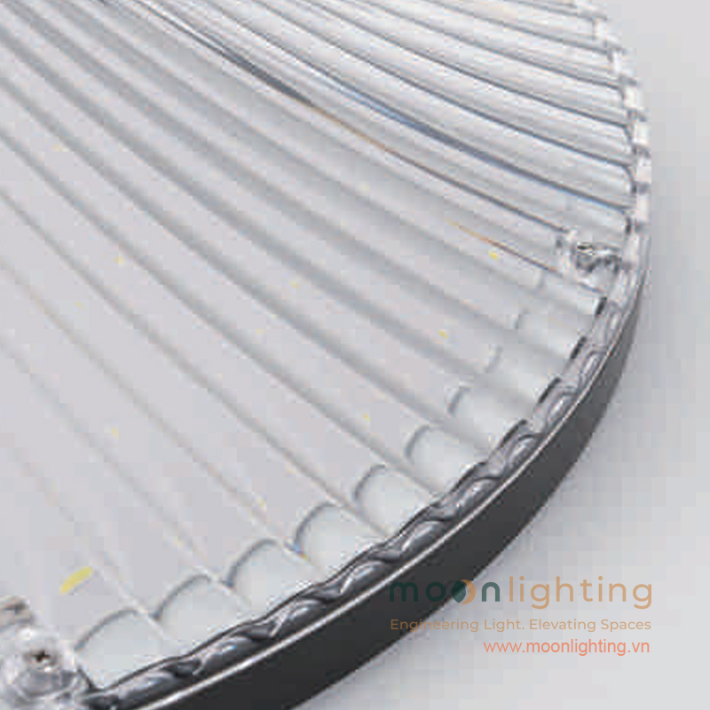 Cận cảnh mép thủy tinh và vành nhôm ốc vít đèn cột sân vườn năng lượng mặt trời Solar MG-SL003
