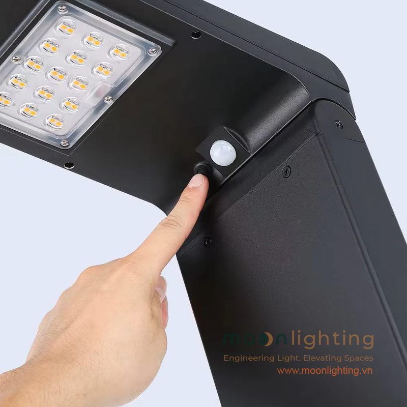 Công tắc cảm biến tự động ngày đêm đèn trụ sân vườn MG-SL1406 Thao tác bật công tắc cảm biến tự động sáng khi trời tối và tắt khi trời sáng trên đèn trụ sân vườn thông minh MG-SL1406 Moon Lighting