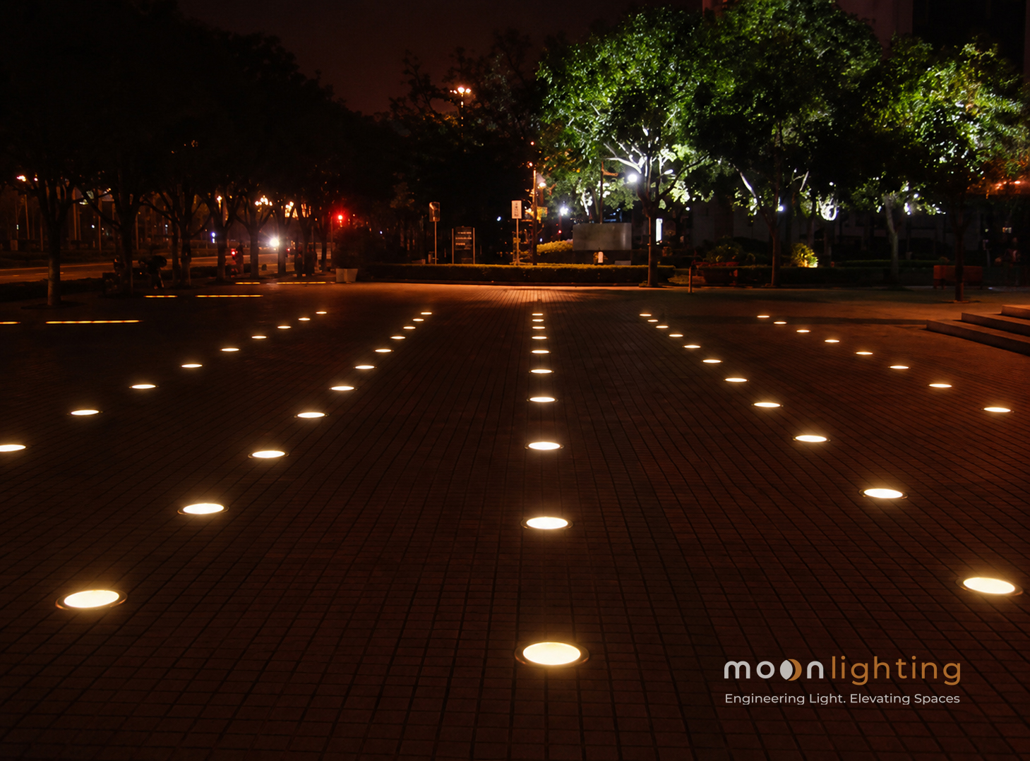 Phối cảnh chiếu sáng mặt sàn sân quảng trường công viên bằng đèn gạch tròn âm đất MG-308C Series