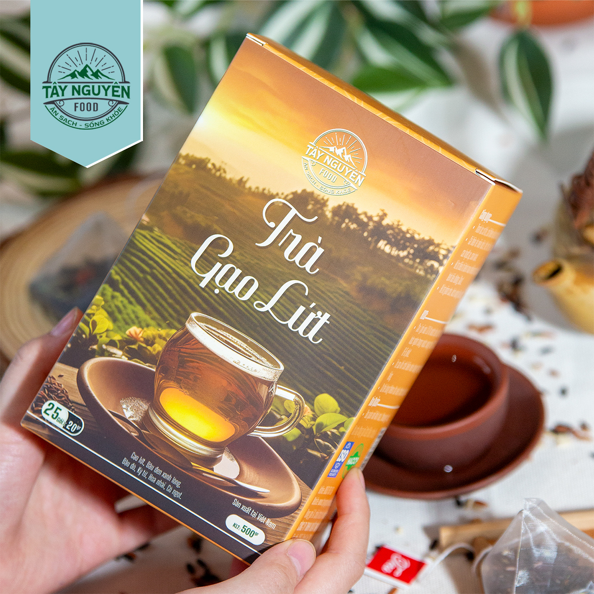 Combo 2 Granola loại 400G và 1 Trà gạo lứt tặng Bình đựng nước