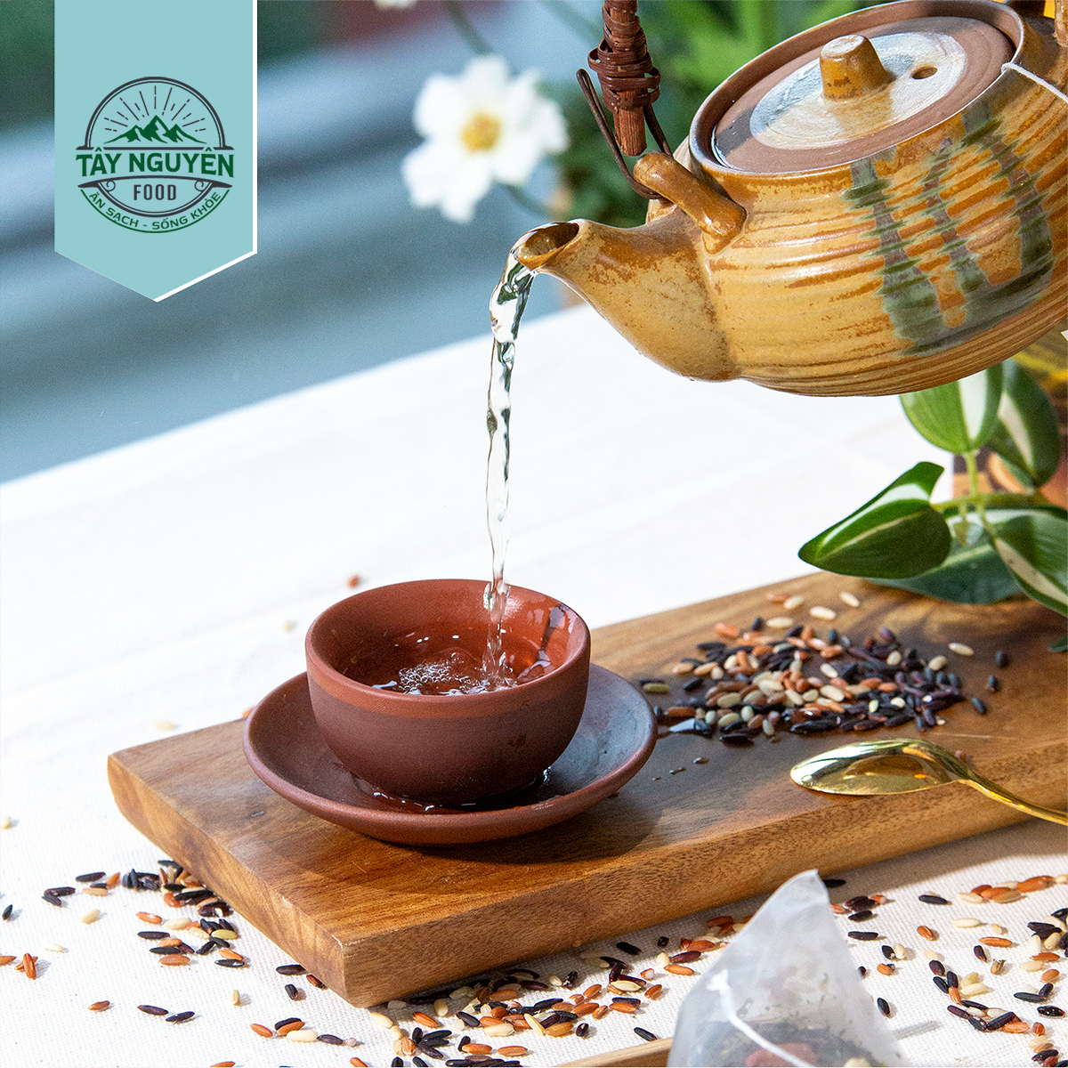 [Tặng Bình Giữ Nhiệt] Combo 2 Trà gạo lứt, 2 Granola Dưỡng nhan, 2 Nui ống gạo lứt, 2 Nui ống rau củ và 2 Bún gạo lứt đỏ