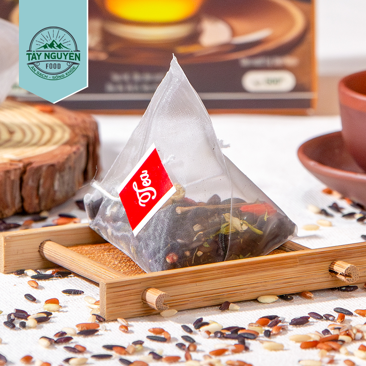 Combo 2 Granola loại 400G và 1 Trà gạo lứt tặng Bình đựng nước