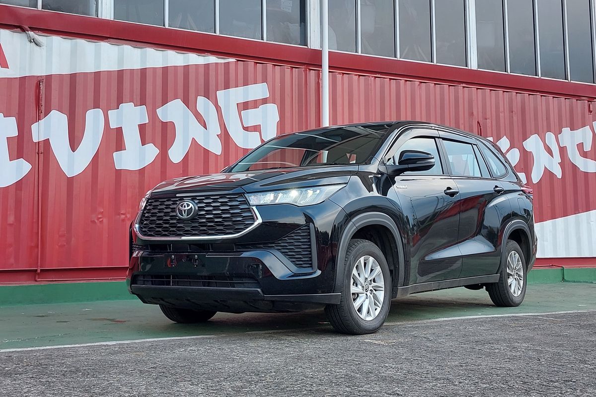 Lốp Toyota Innova Cross: Thông số, cỡ lốp từng bản và cách chọn