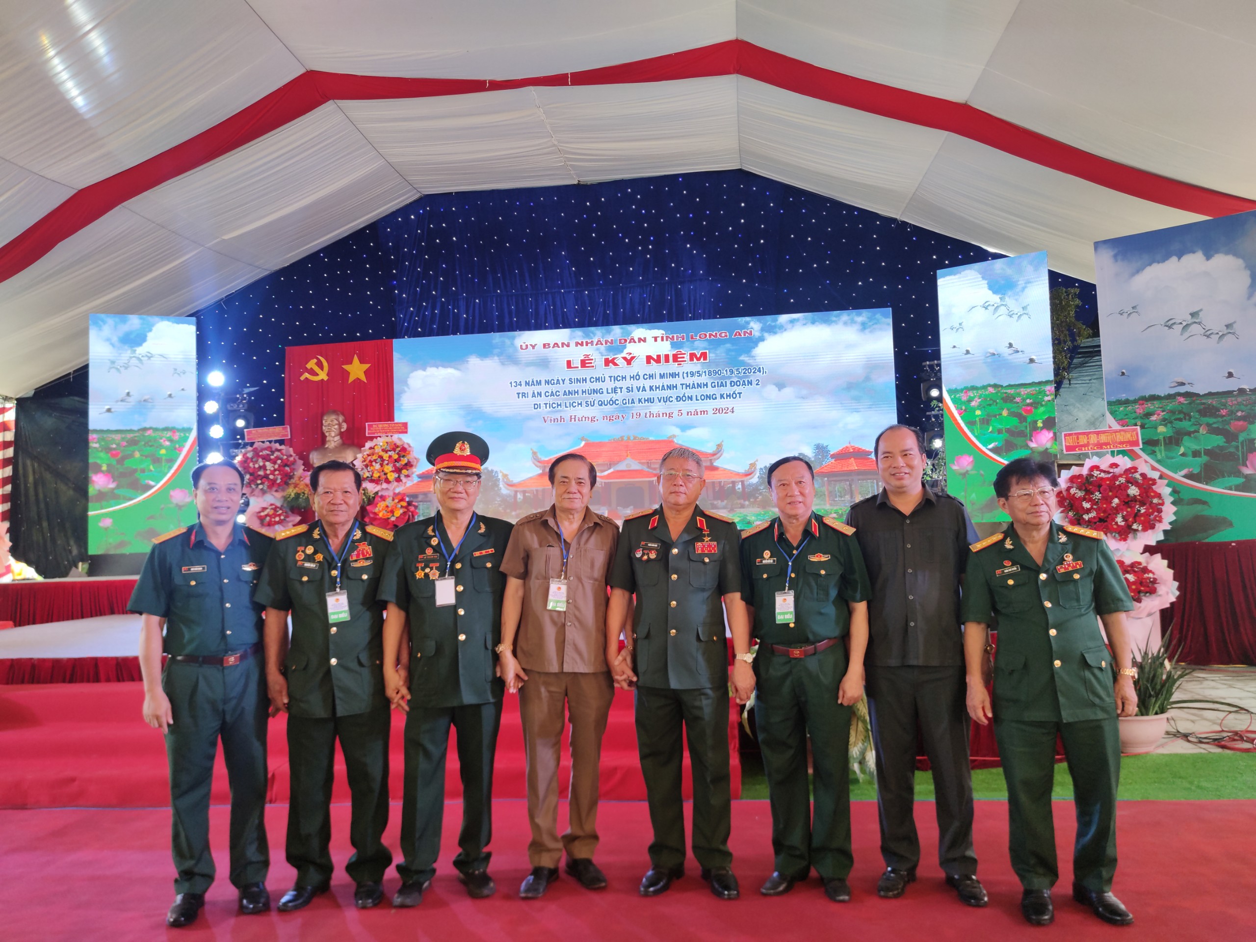 Mảnh đất Long Khốt hào khí, thiêng liêng - Lễ kỷ niệm 134 năm Ngày sinh Chủ tịch Hồ Chí Minh, tri ân các anh hùng Liệt sĩ và khánh thành giai đoạn 2 Di tích lịch sử Quốc gia khu vực Đồn Long Khốt.