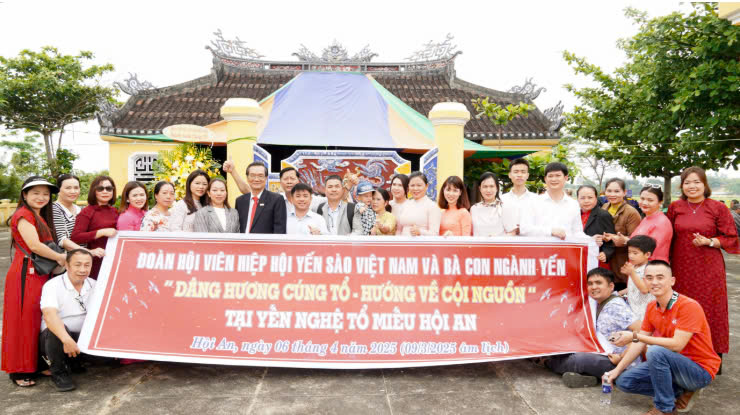 Hiệp hội Yến sào Việt Nam đã long trọng tổ chức Lễ Giỗ Tổ ngành yến tại Hội An