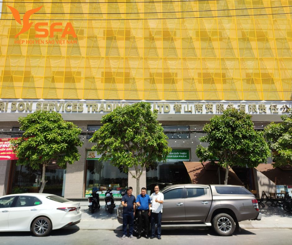 Ban lãnh đạo Hiệp hội yến sào Việt Nam đến thăm và chia sẻ hoạt động kinh doanh sản xuất của Doanh nghiệp Yến sào Trí Sơn