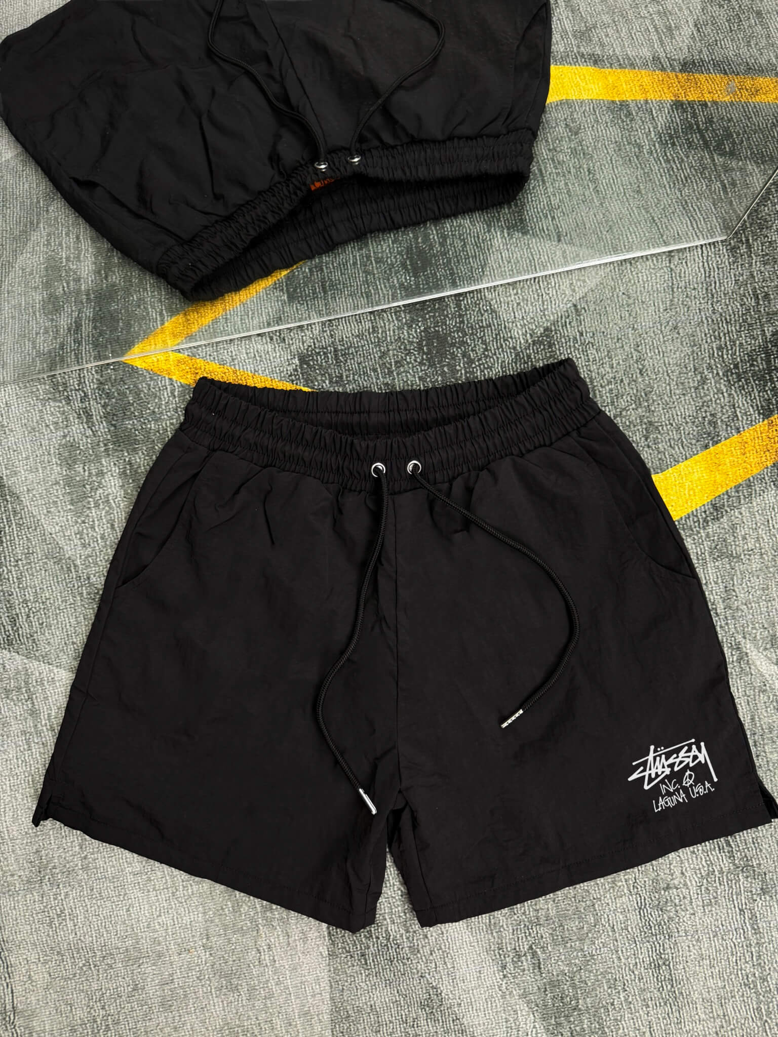 Quần Shorts Dù Stussy Signature Laguna Form Rộng – Streetwears SG