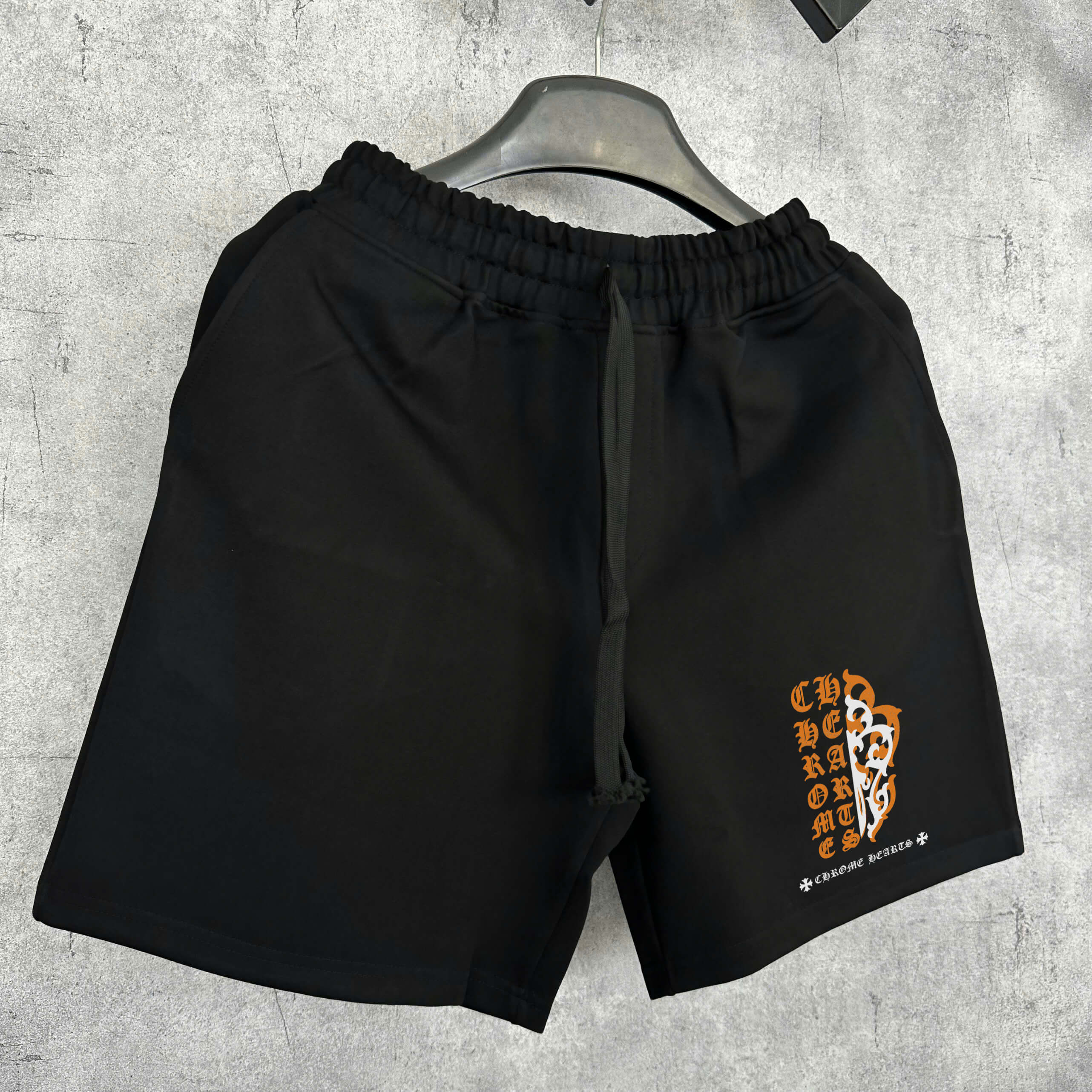 Quần Shorts Nỉ Chrome Hearts Gothic Orange Letter Form Rộng – Streetwears SG