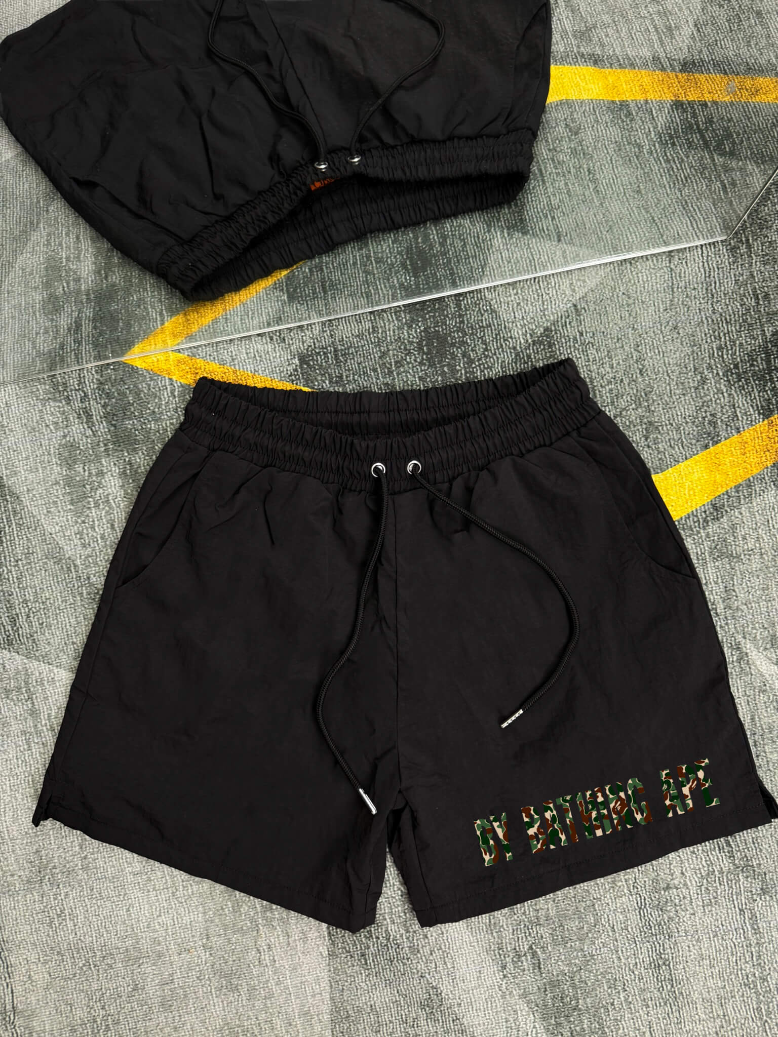 Quần Shorts Dù BAPE Camo Form Rộng – Streetwears SG
