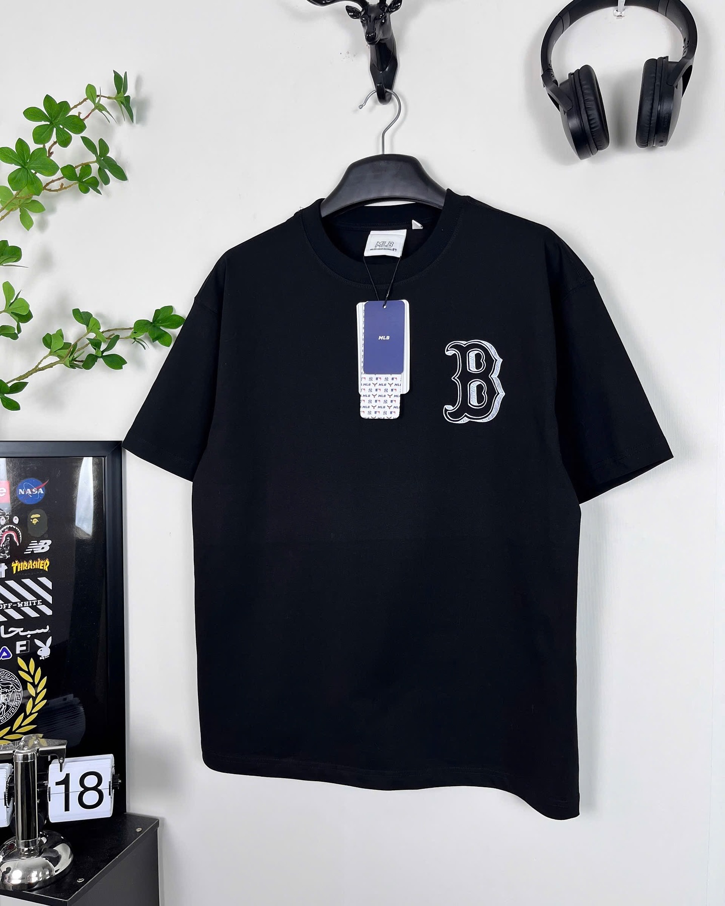Áo Thun MLB Boston Letter Logo Cotton Form Rộng Unisex - Streetwears SG - MLBBT-1