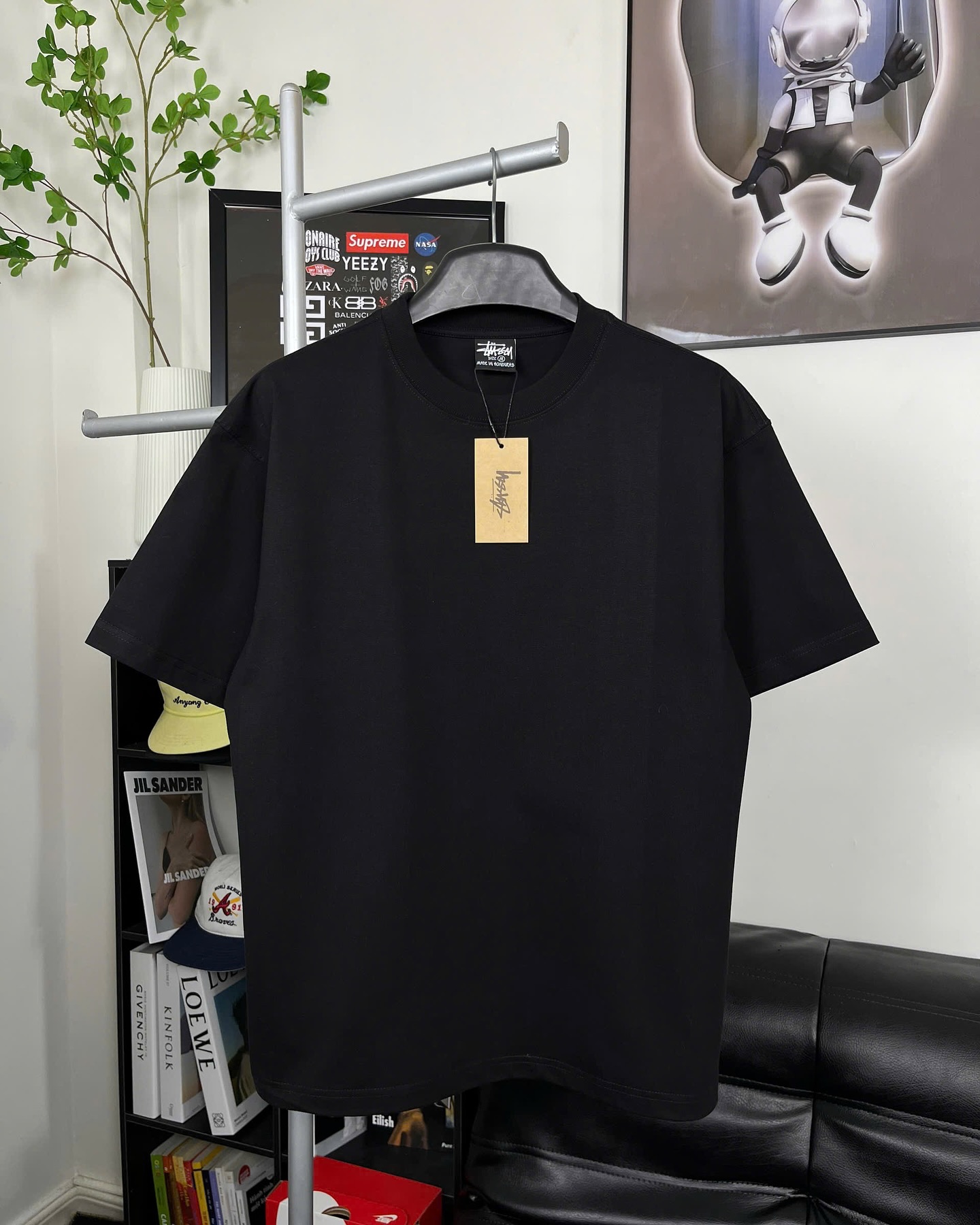 Áo Thun Stussy Designs Streetwear Form Rộng - Streetwears SG - STUDS-1