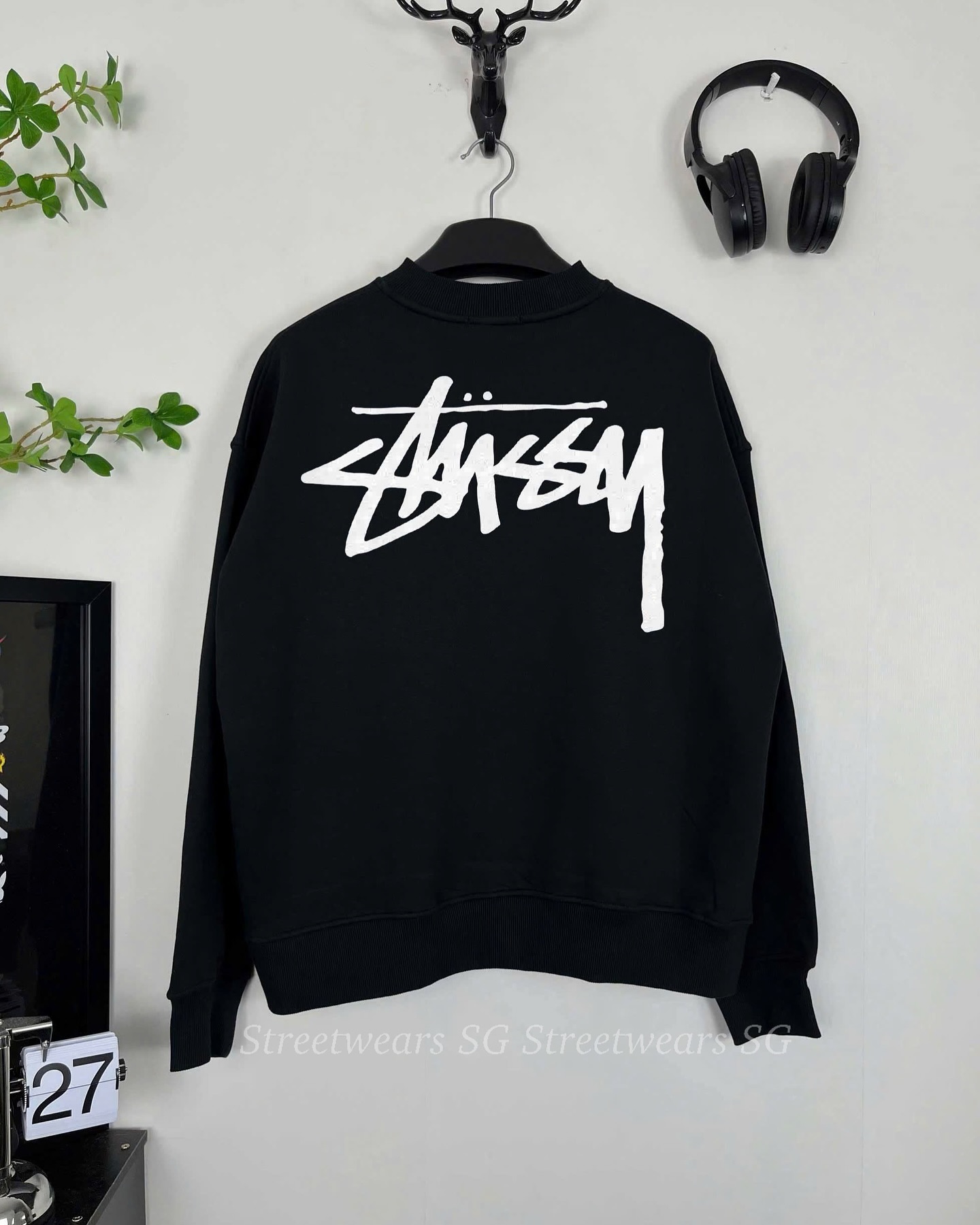 Áo Sweater Stussy Logo Trắng Cotton Form Rộng Unisex - Streetwears SG - SWSTU-1