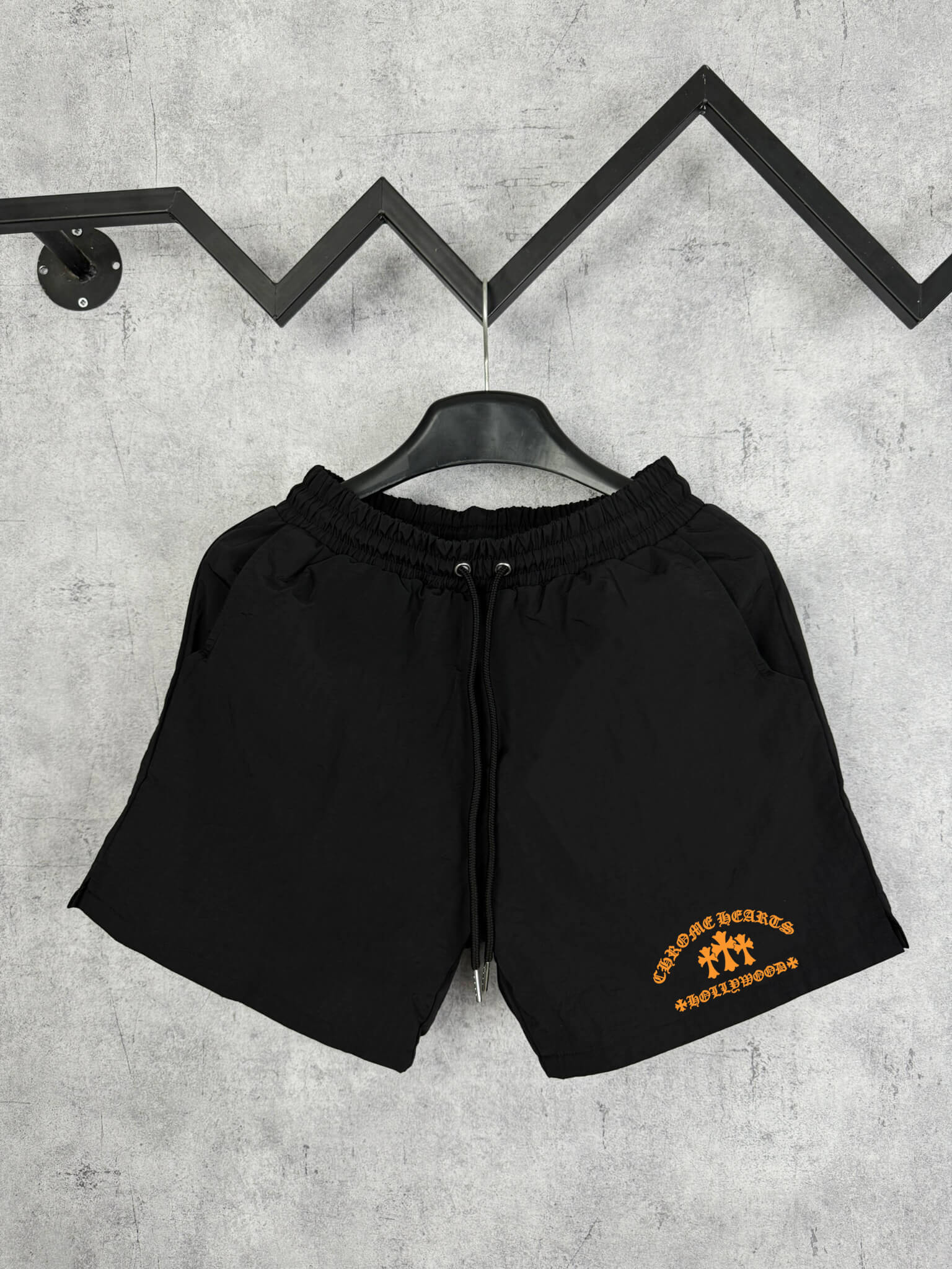 Quần Shorts Dù Chrome Hearts Hollywood Cross Logo Form Rộng – Streetwears SG