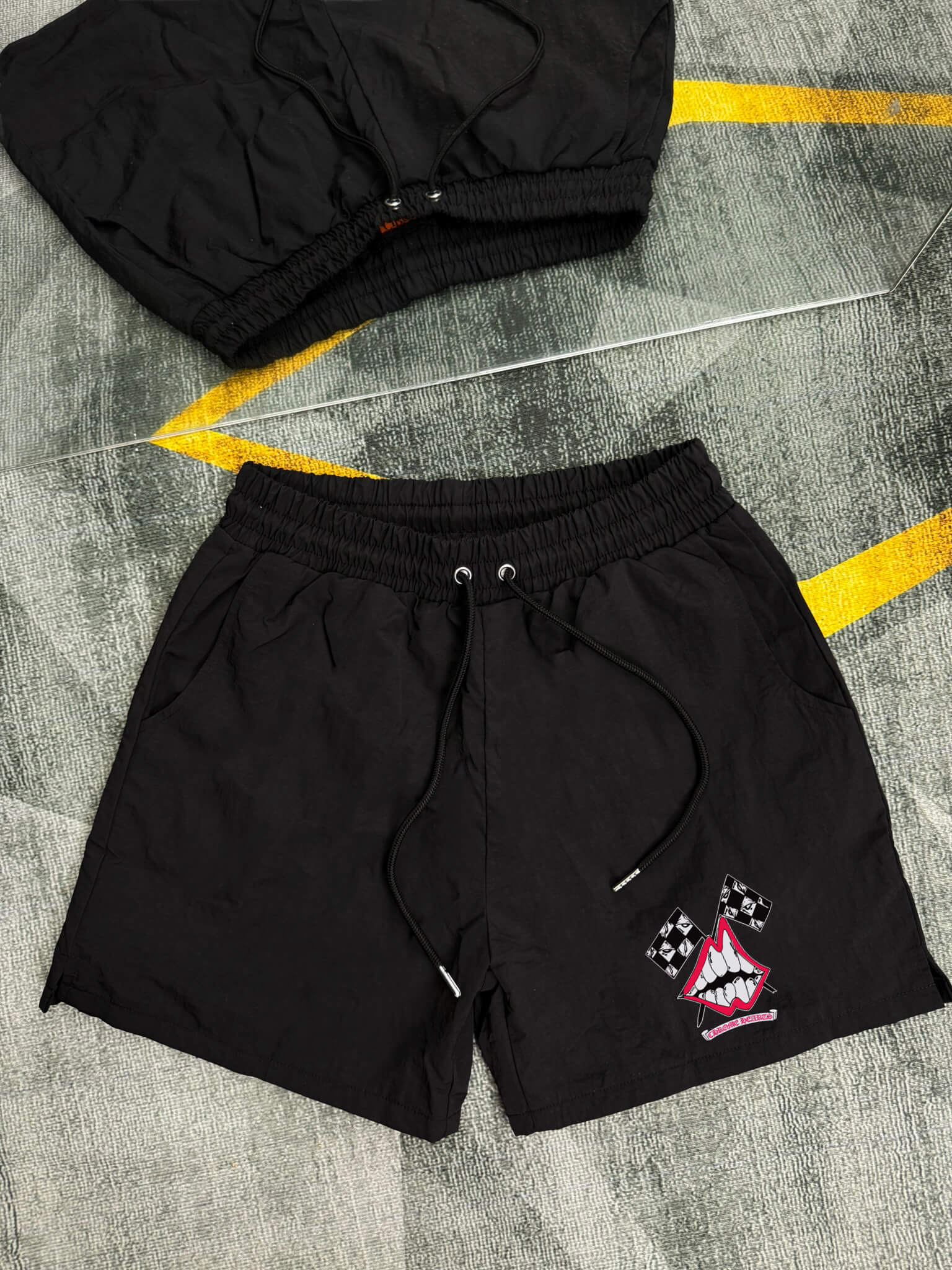 Quần Shorts Dù Chrome Hearts Checquered Mouth Form Rộng – Streetwears SG