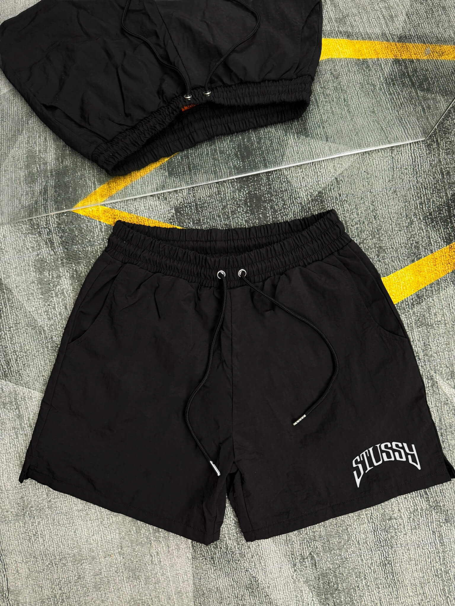 Quần Shorts Dù Stussy Typo Logo Form Rộng – Streetwears SG