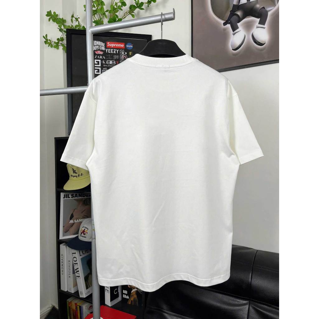 [Ảnh Thật] Áo Thun Golden Logo Unisex form rộng cotton - Streetwears SG