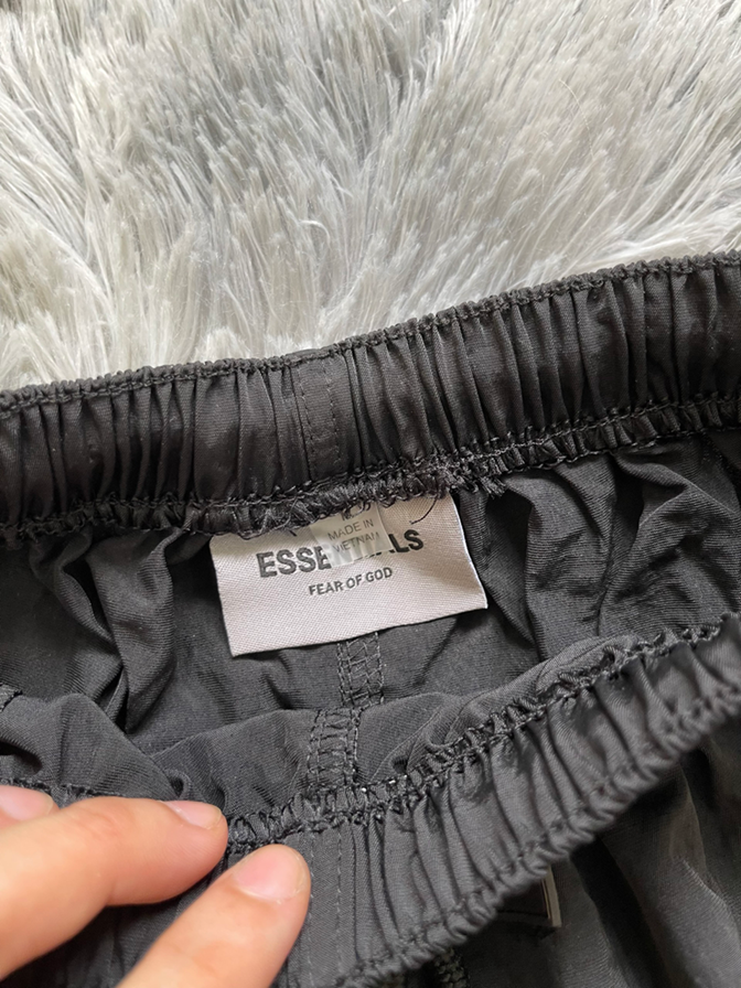 Quần Short Dù Nhăn ESSENTIALS 03 NY Xanh Biển - SWSG Store