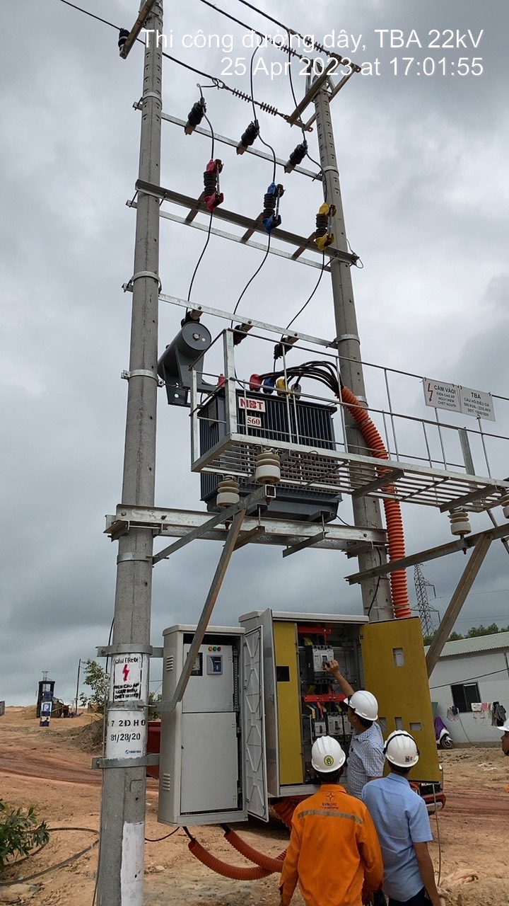 CÔNG TY CƠ ĐIỆN HOÀNG AN THIẾT KẾ, CUNG CẤP THIẾT BỊ, XÂY LẮP TBA VÀ ĐZ ĐIỆN TRUNG THẾ 22KV CHO CTY CPDTXD TRƯỜNG SƠN