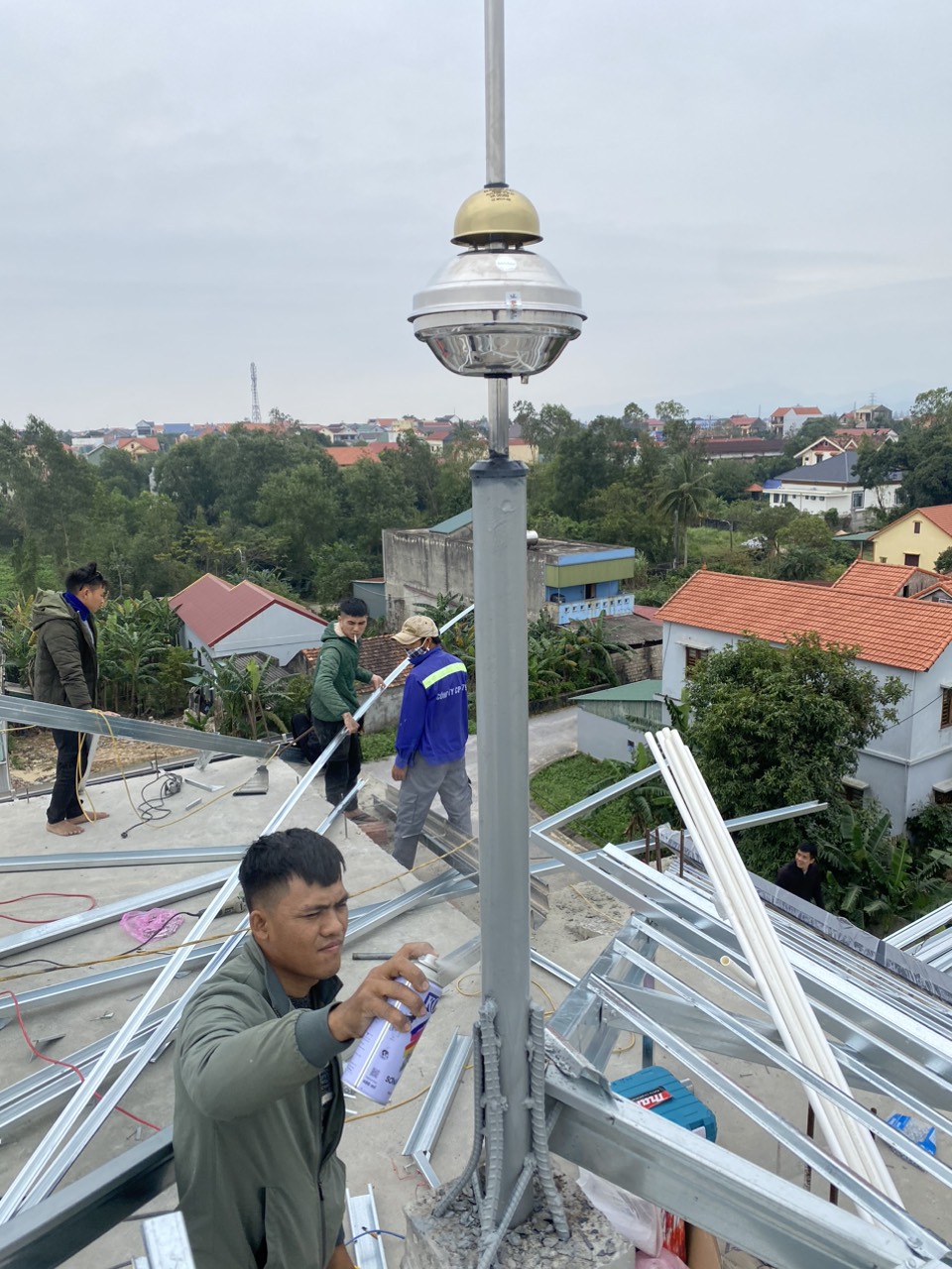 Thi công hệ thống chống sét trực tiếp cho biệt thự tại Đồng Hới